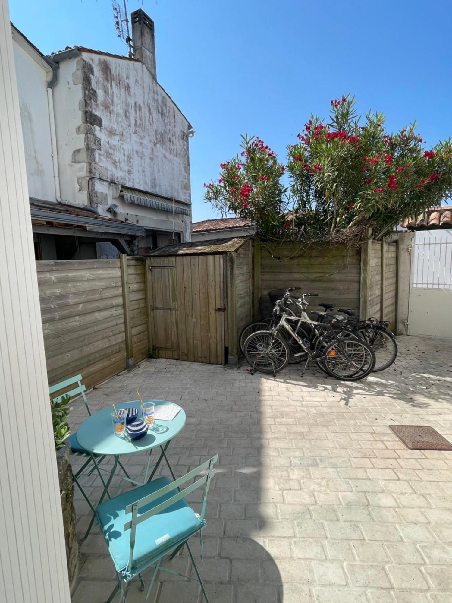 Le Nid Flottais Apartment La Flotte Exterior foto