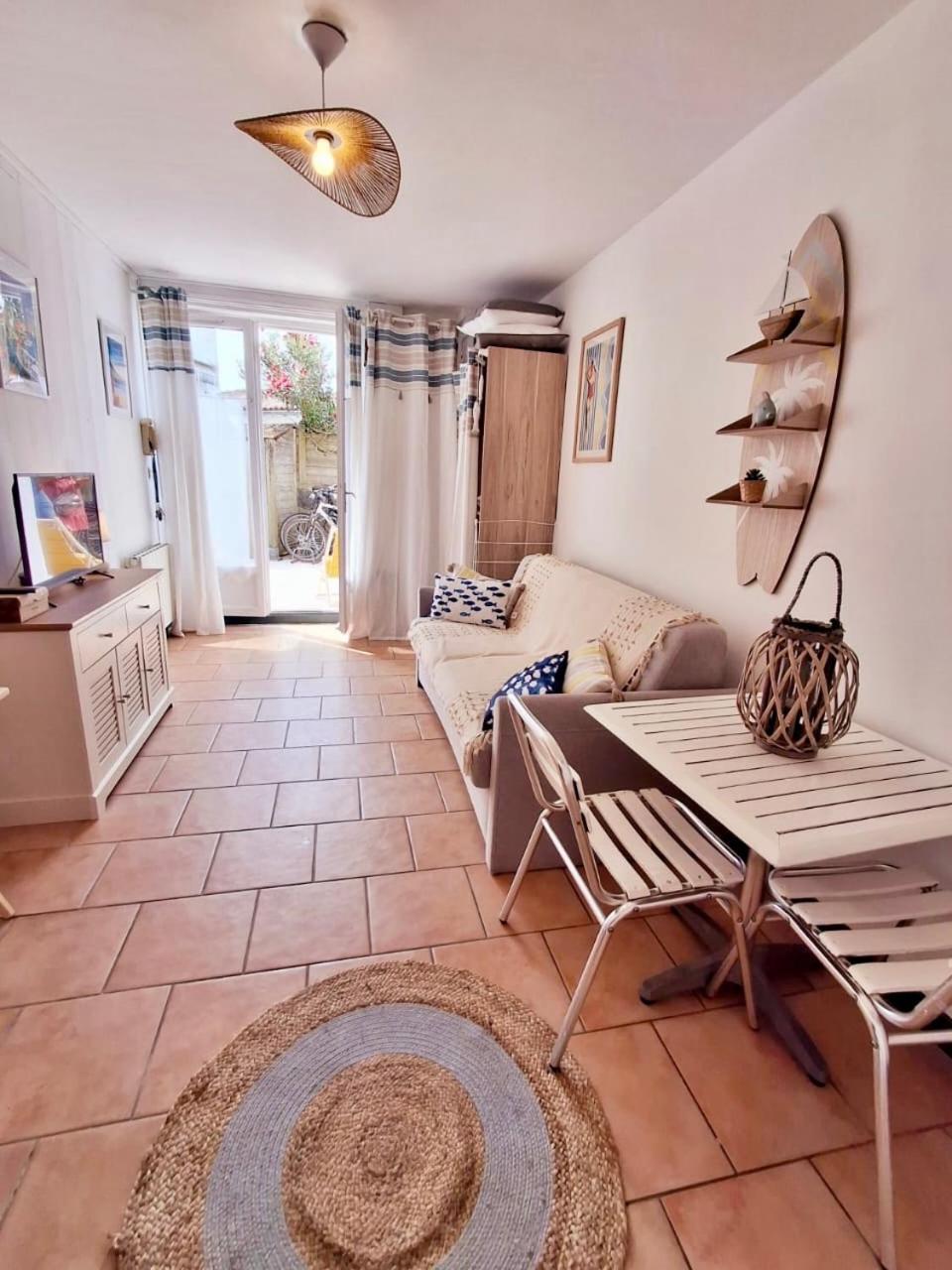 Le Nid Flottais Apartment La Flotte Exterior foto